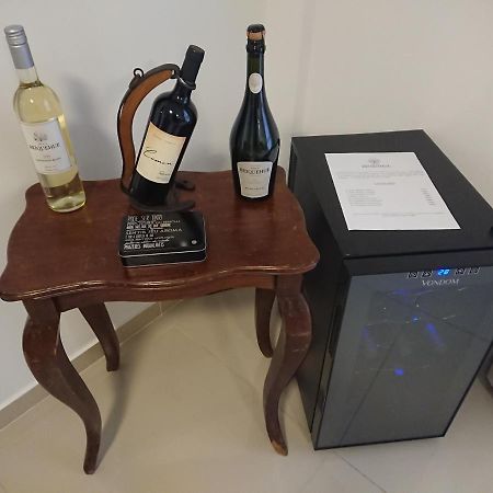 Departamento De Excelente Categoria Appartamento Villa Carlos Paz Esterno foto